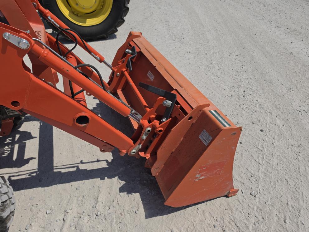 Image for 2021 Kubota LX3310