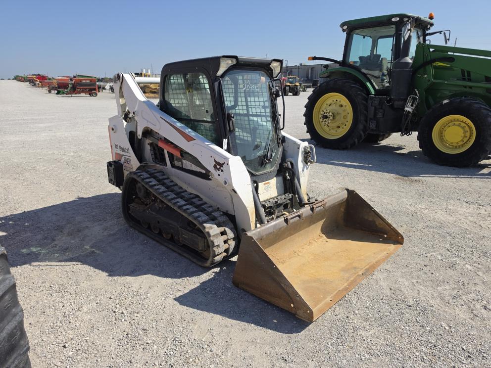 Image for 2017 Bobcat T595