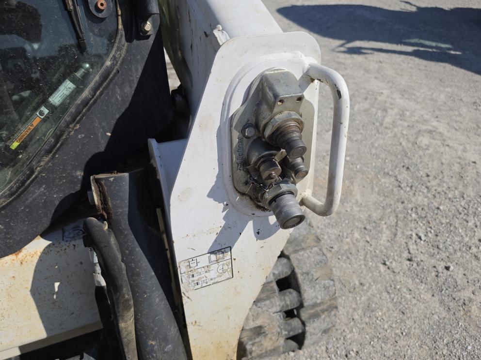Image for 2017 Bobcat T595