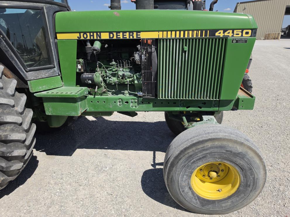 Image for 1986 John Deere 4450