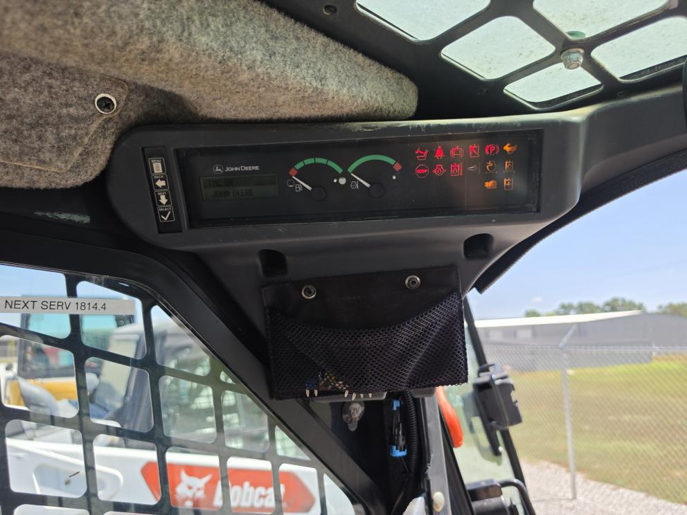 Image for 2016 John Deere 331G