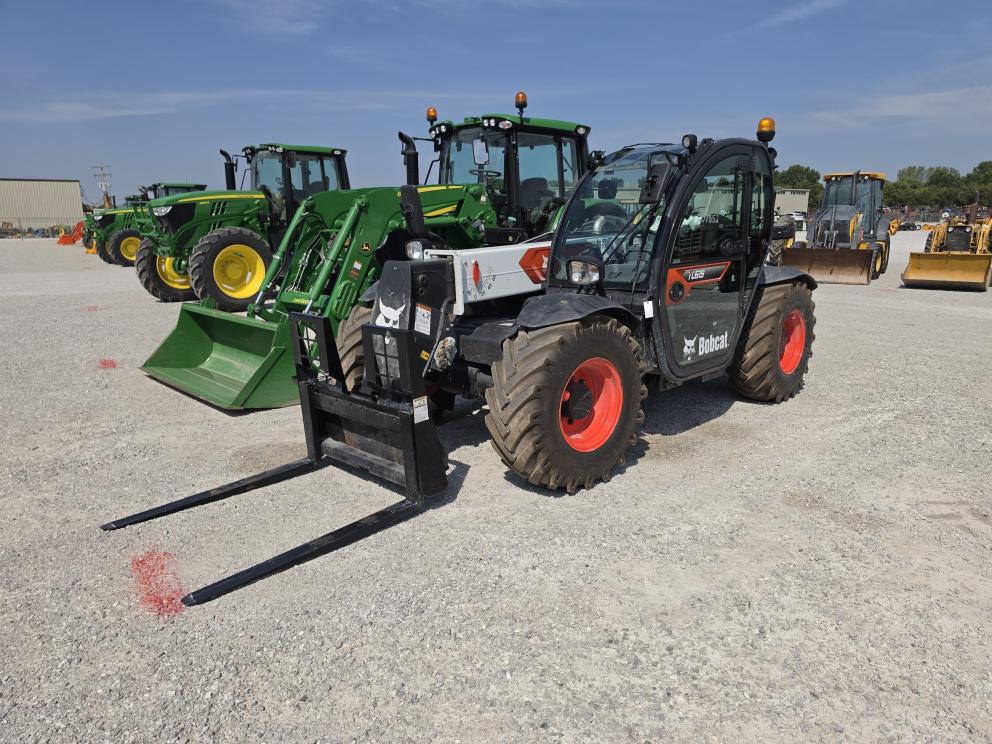 Image for 2022 Bobcat TL619