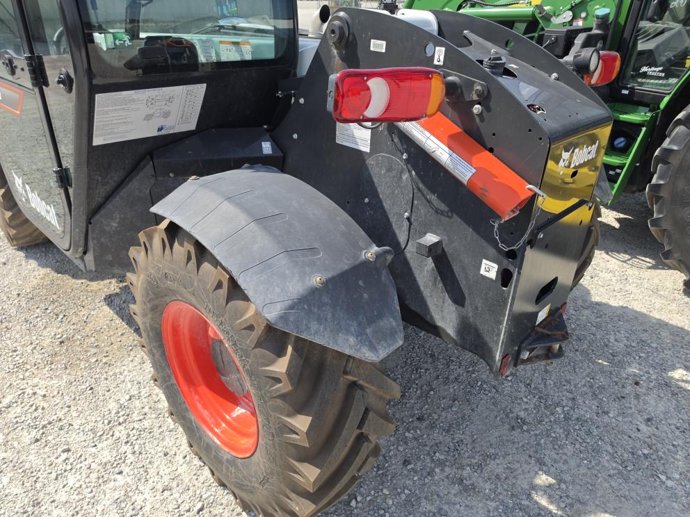 Image for 2022 Bobcat TL619