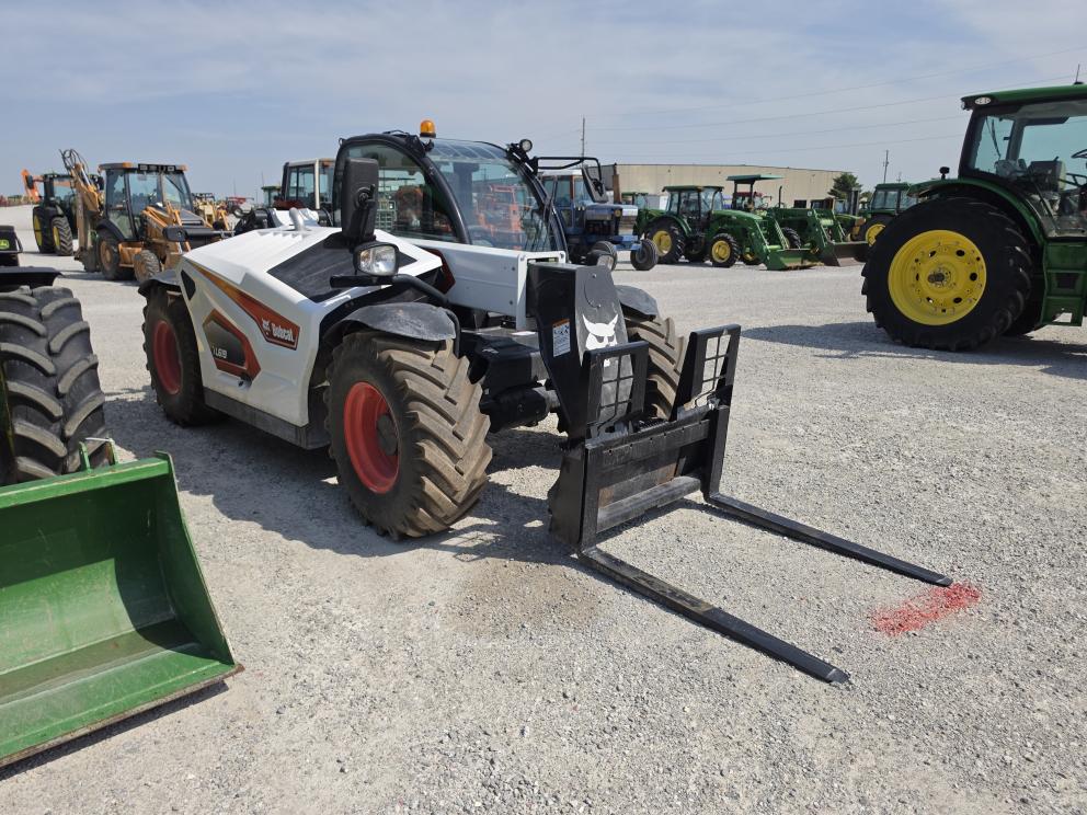 Image for 2022 Bobcat TL619