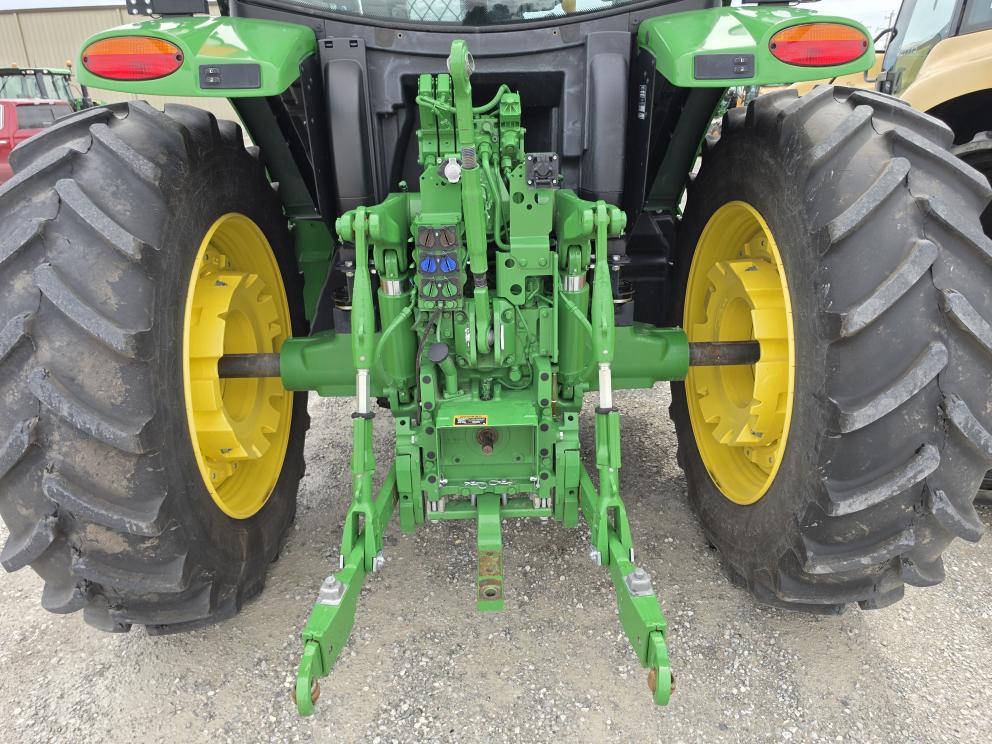 Image for 2023 John Deere 6R 145
