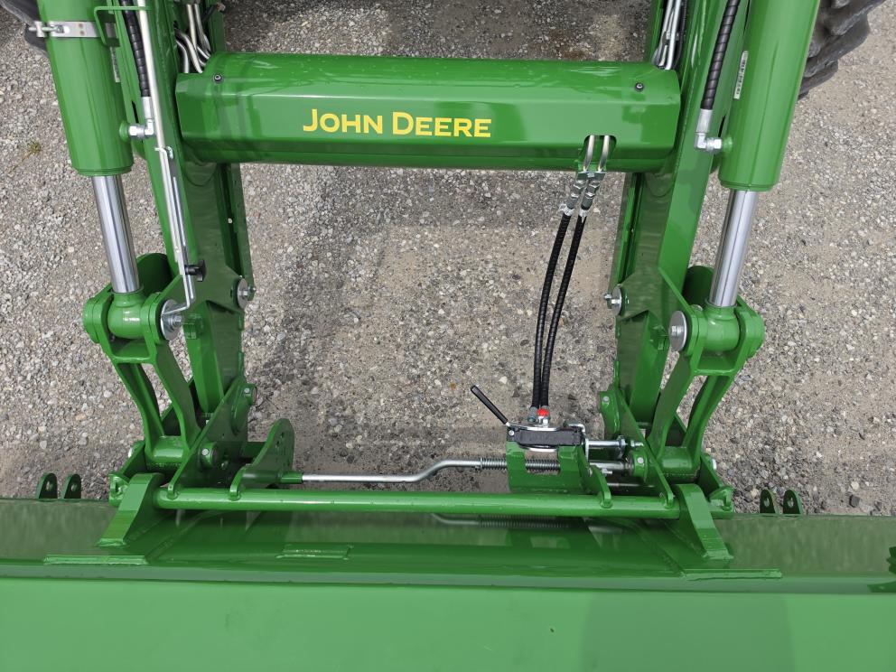 Image for 2023 John Deere 6R 145