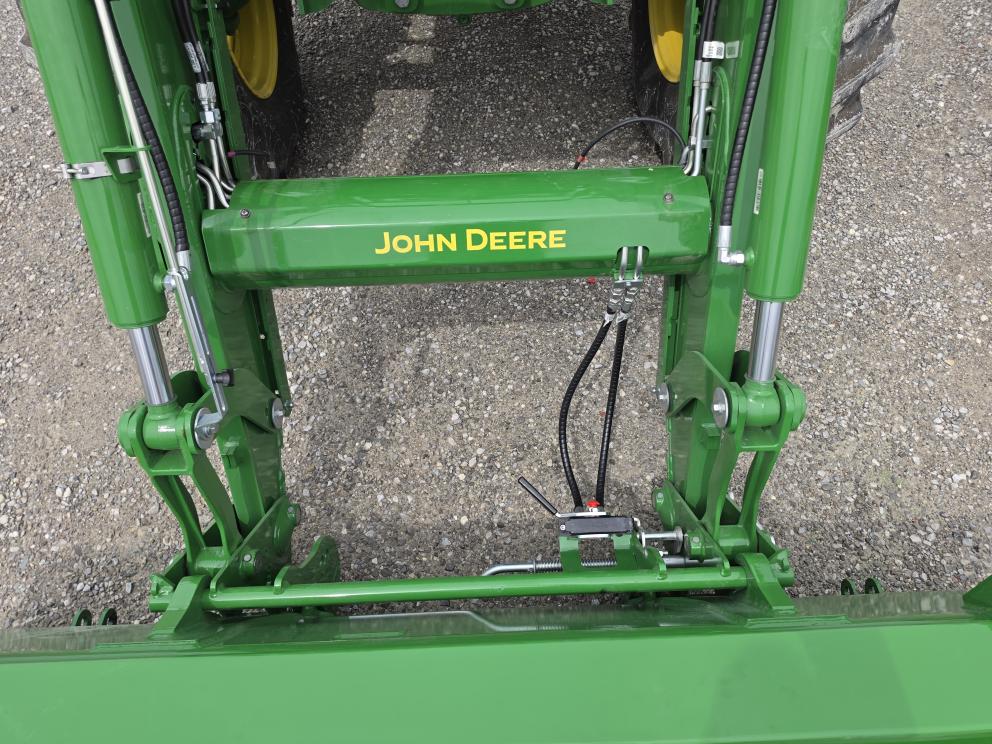 Image for 2024 John Deere 6155M