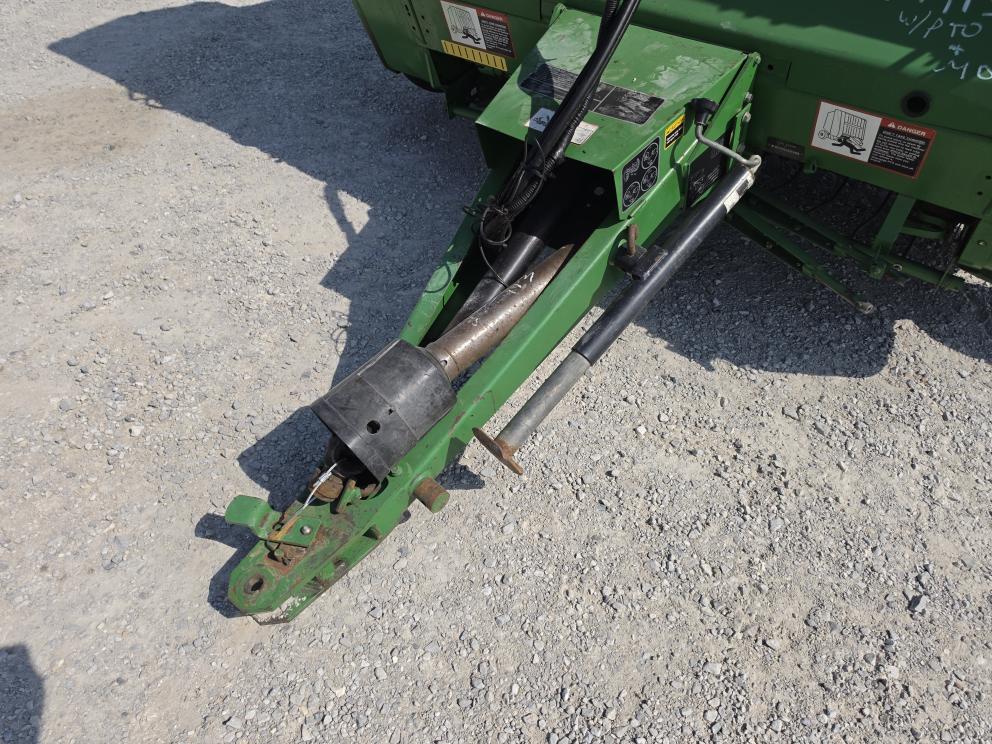 Image for 1997 John Deere 566