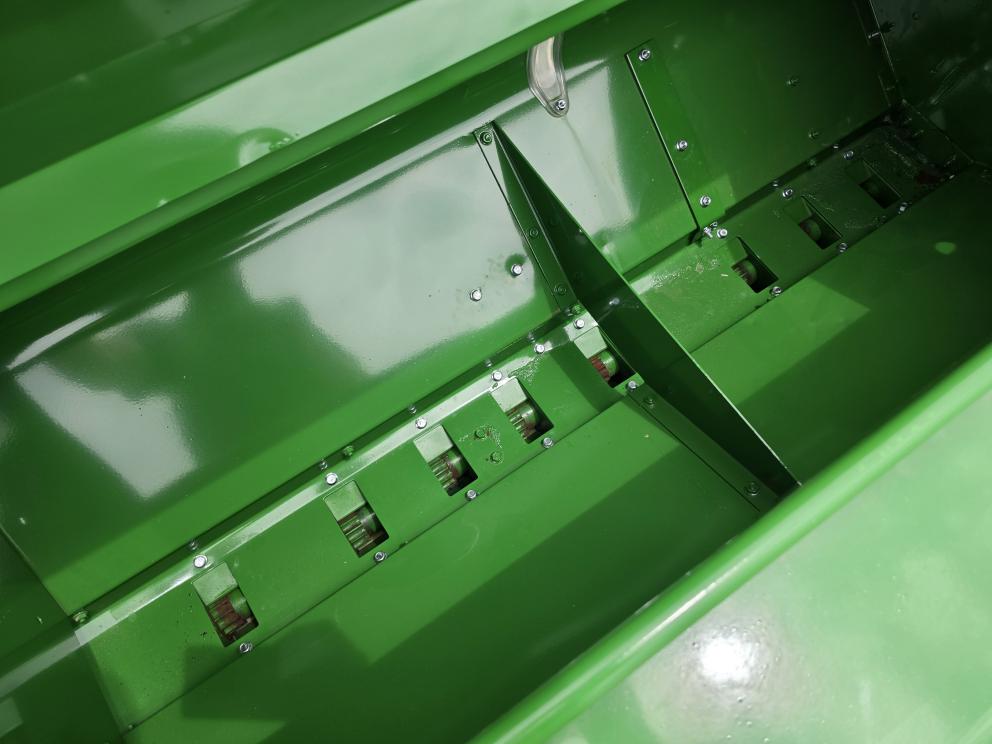 Image for 1996 John Deere 750