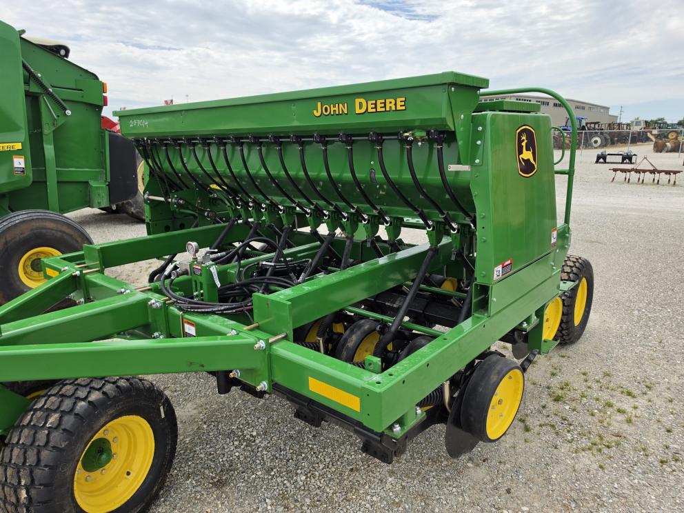Image for 1996 John Deere 750