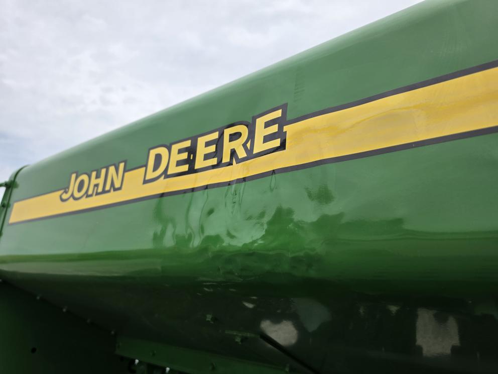 Image for 1996 John Deere 750