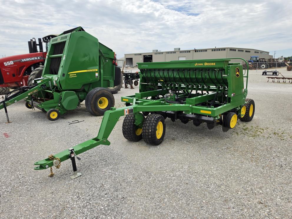 Image for 1996 John Deere 750