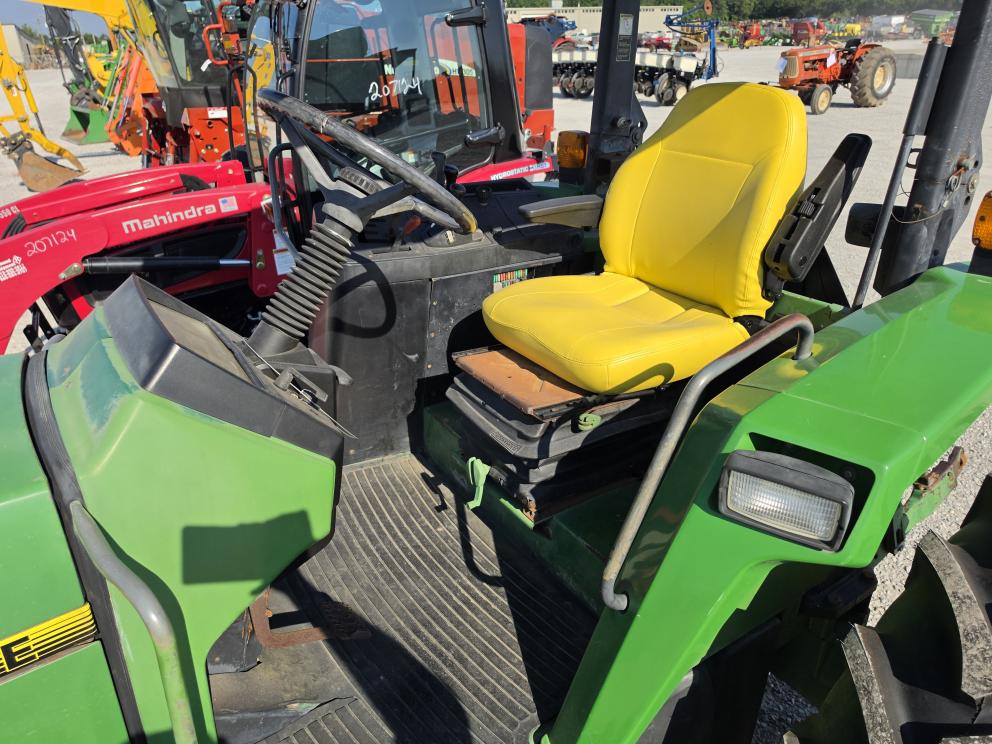 Image for 1993 John Deere 6300