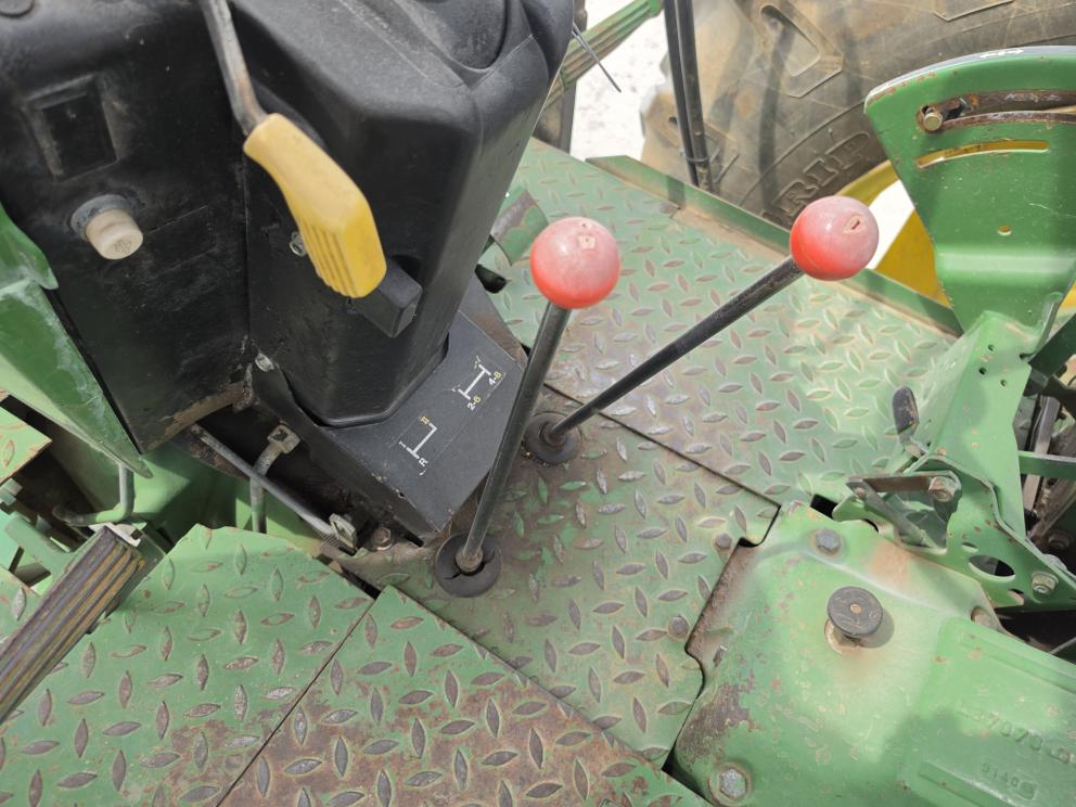 Image for 1989 John Deere 2955