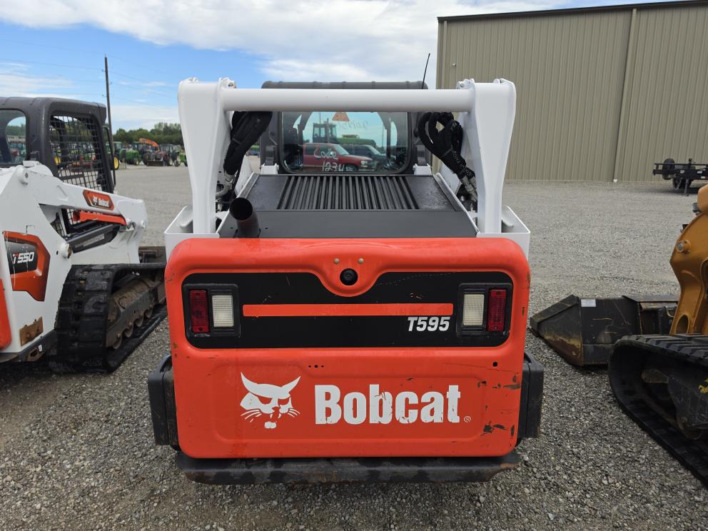 Image for 2020 Bobcat T595
