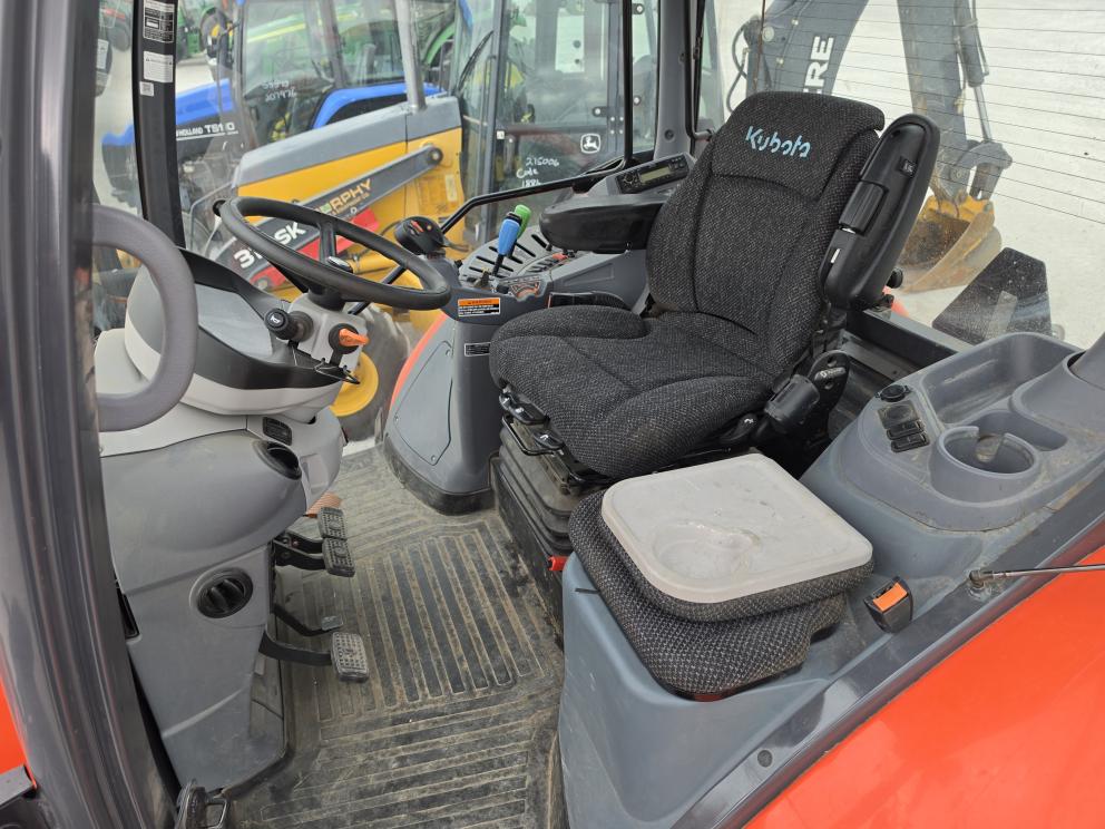 Image for 2023 Kubota M7-174