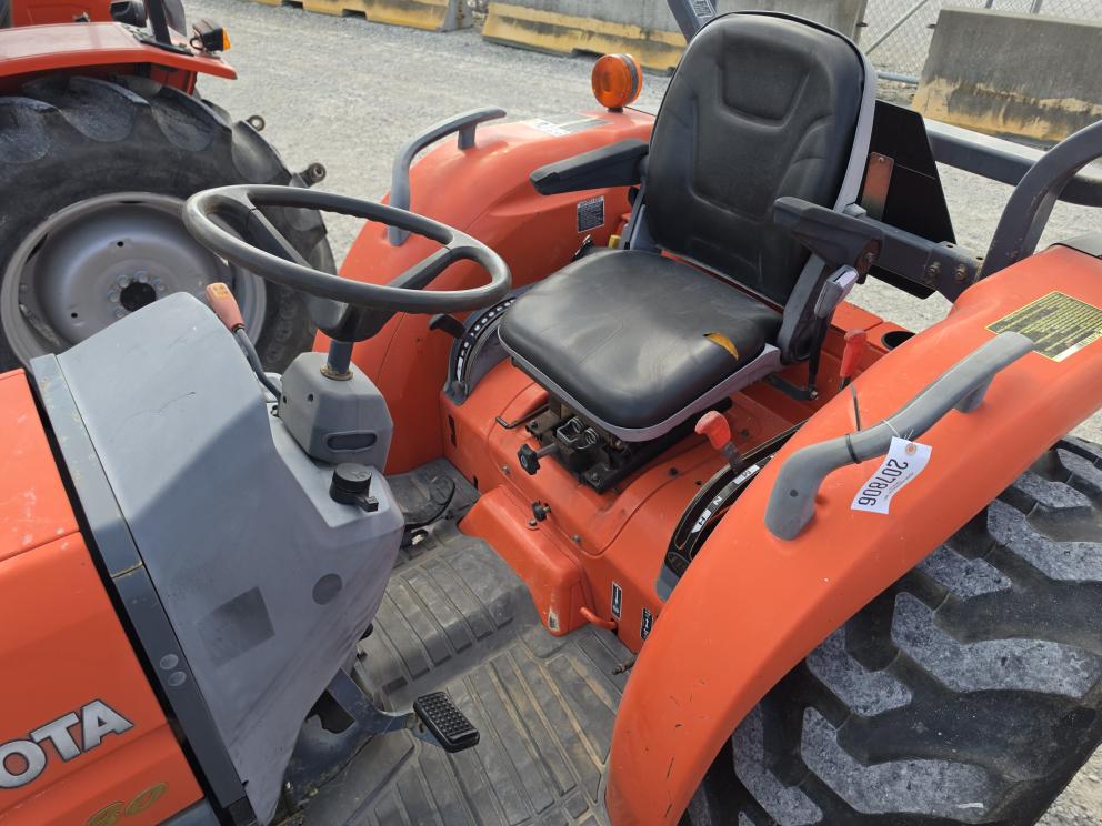 Image for 2006 Kubota L3430