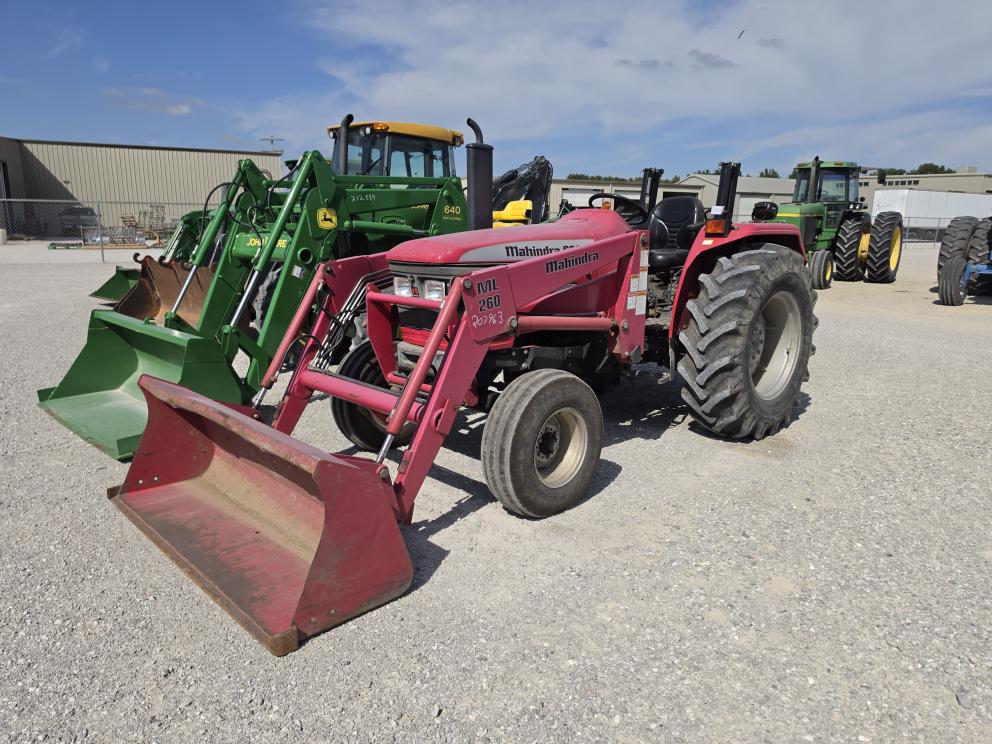 Image for 2004 Mahindra 6000