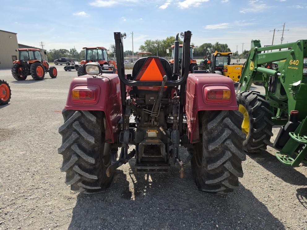 Image for 2004 Mahindra 6000