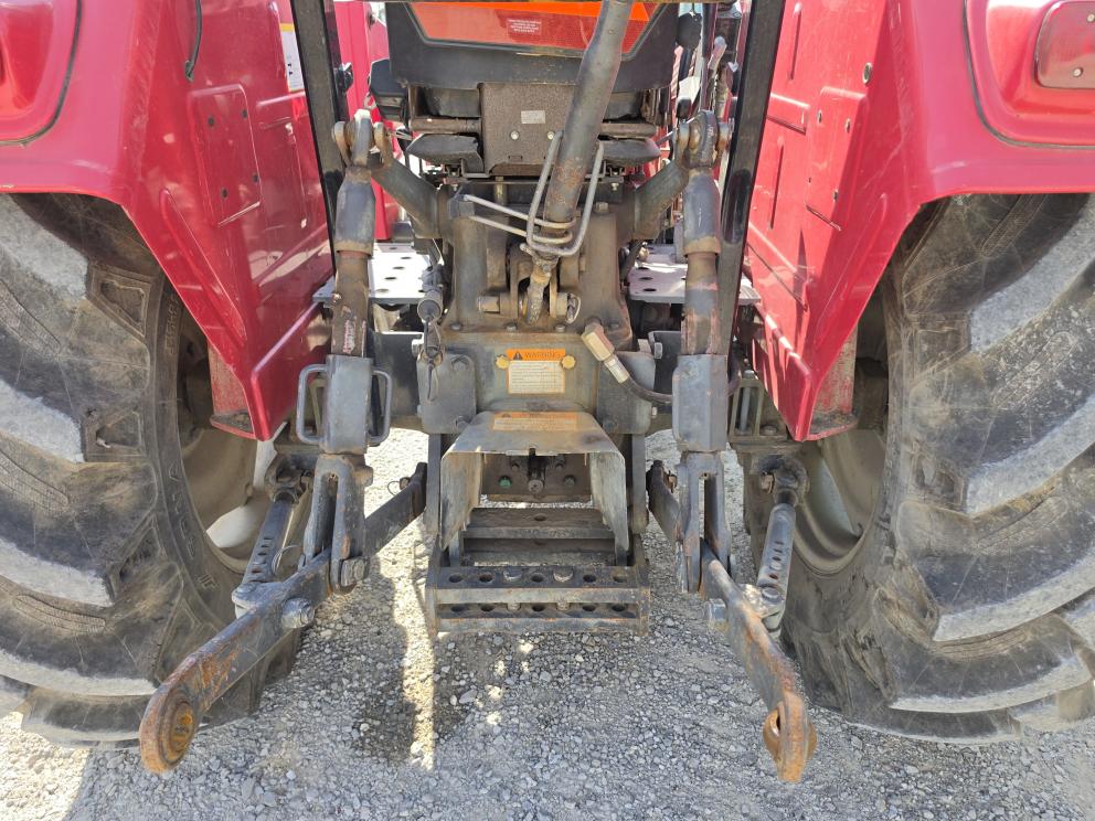 Image for 2004 Mahindra 6000