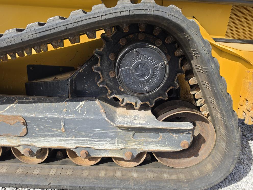 Image for 2021 John Deere 333G
