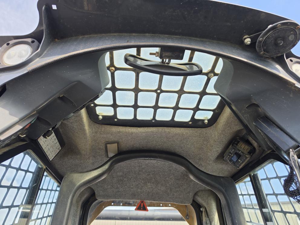 Image for 2021 John Deere 333G