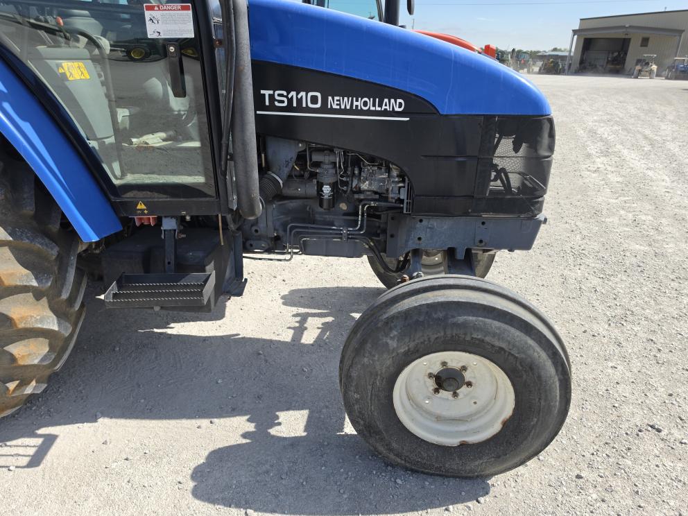 Image for 2000 New Holland TS110