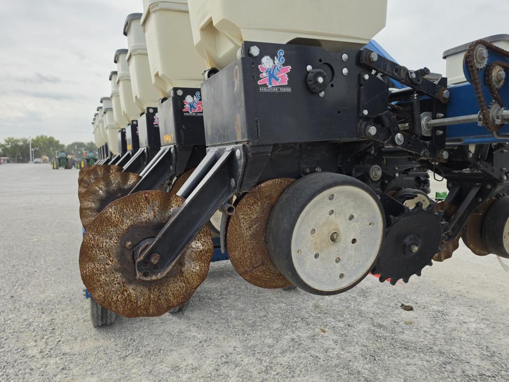 Image for 2007 Kinze 3600