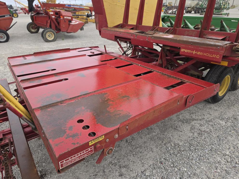 Image for New Holland Stackliner 1034