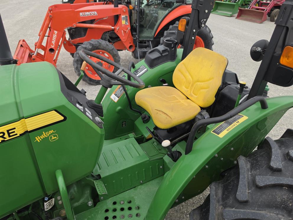 Image for 2016 John Deere 5045E