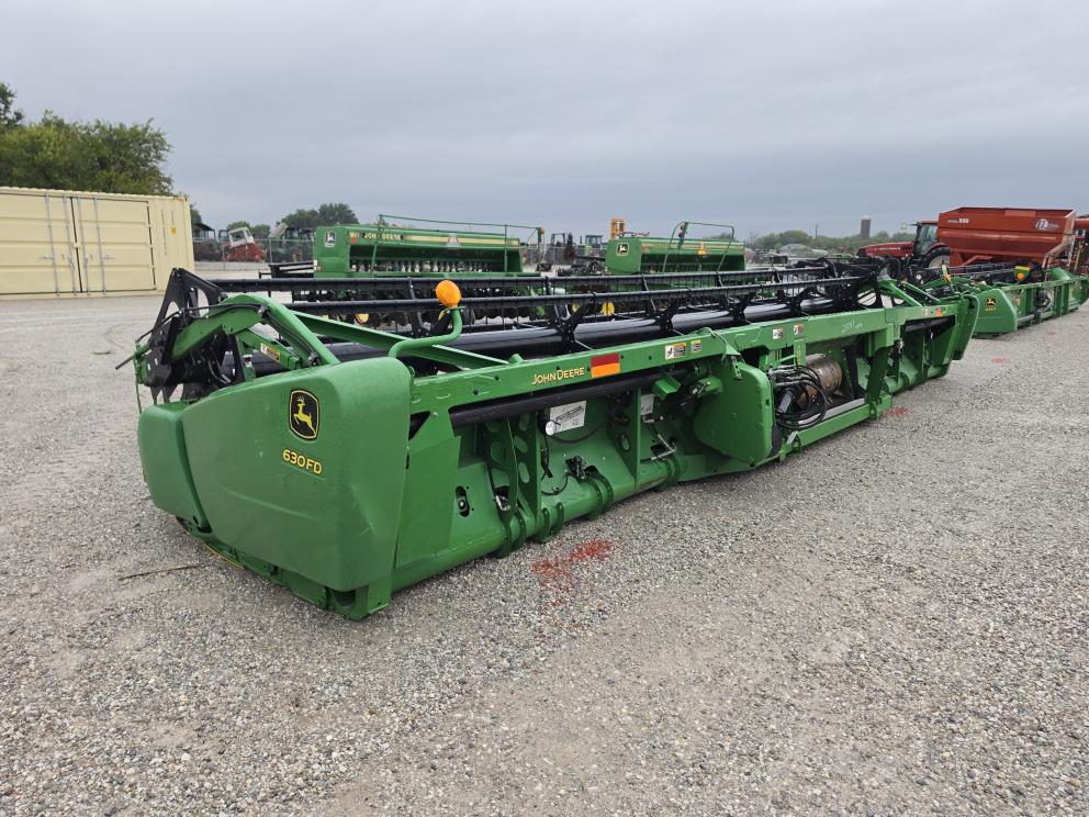 Image for 2014 John Deere 630FD