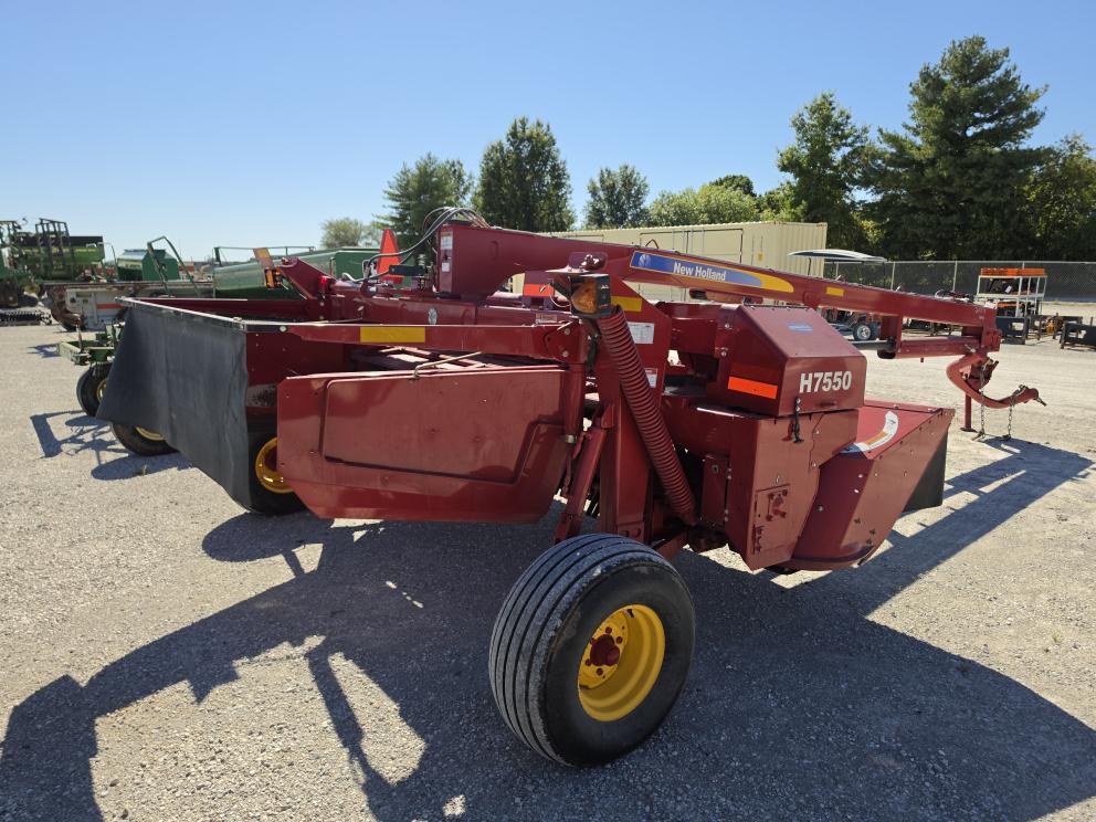 Image for 2013 New Holland H7550