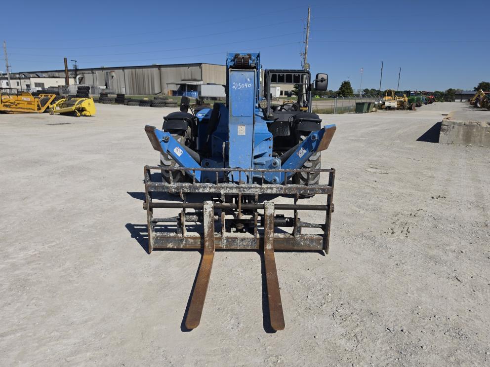 Image for 2019 Genie GTH-1056