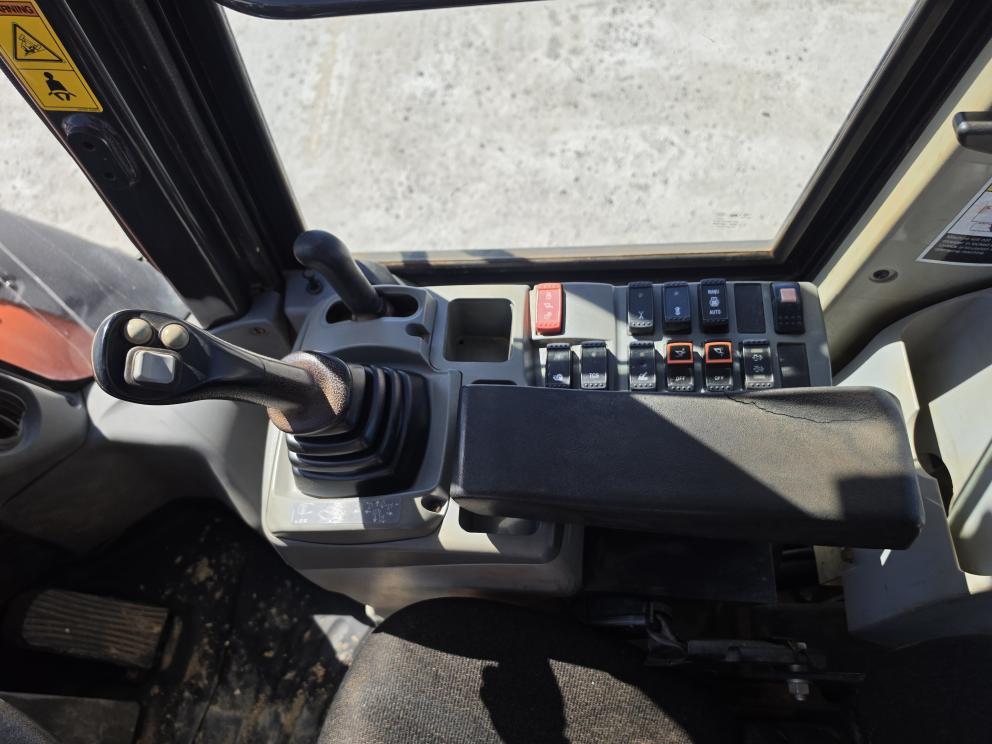 Image for 2021 Hitachi ZW150PL-6