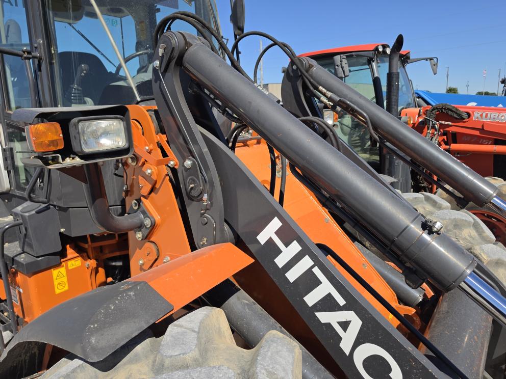 Image for 2021 Hitachi ZW150PL-6