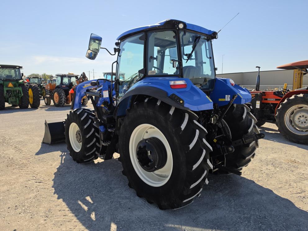 Image for 2022 New Holland T5.120