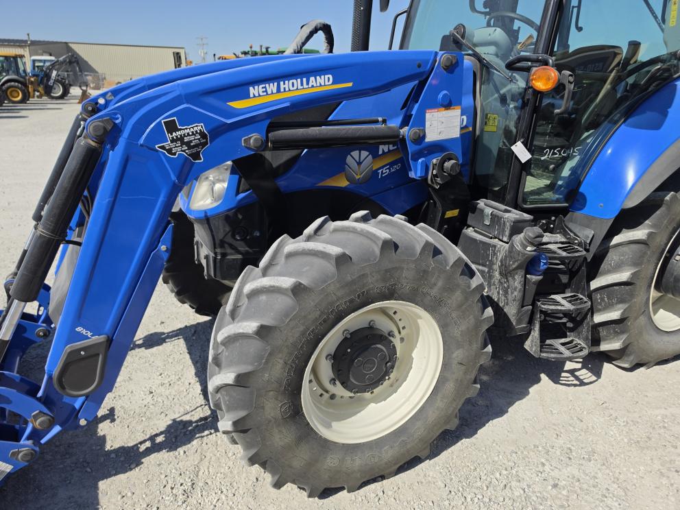 Image for 2022 New Holland T5.120