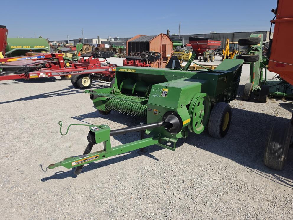 Image for 2016 John Deere 328