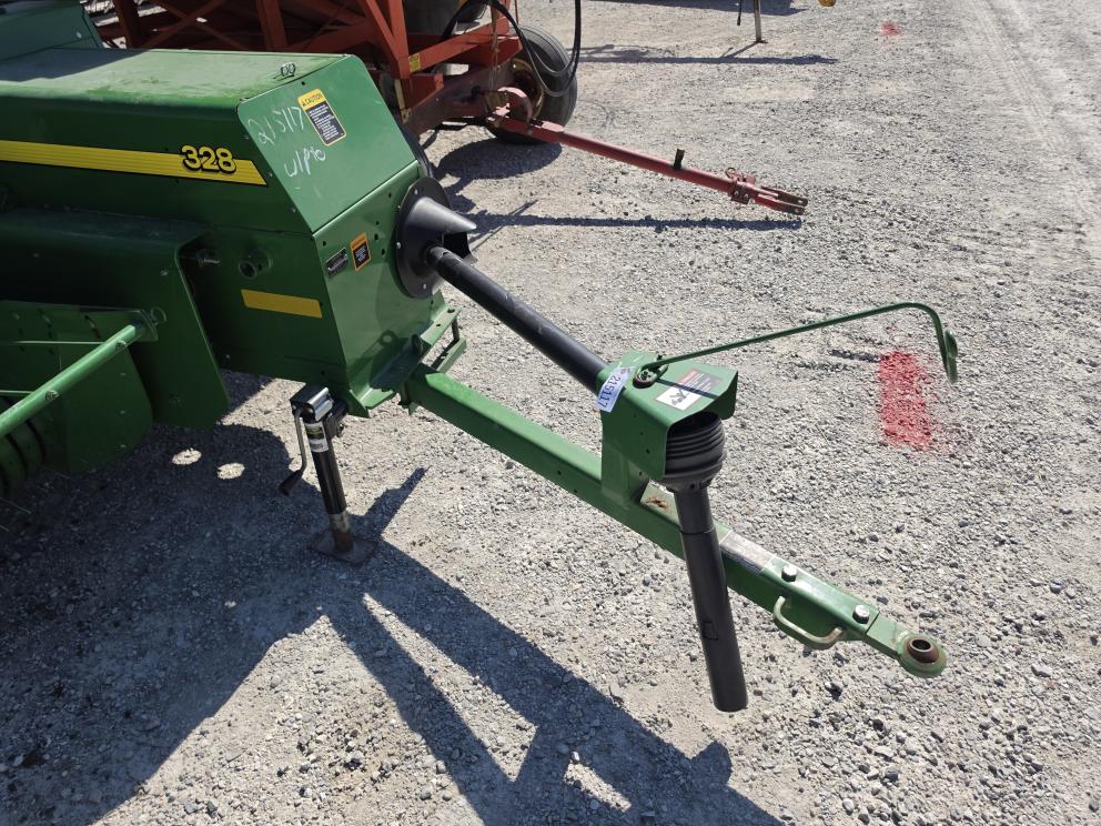 Image for 2016 John Deere 328