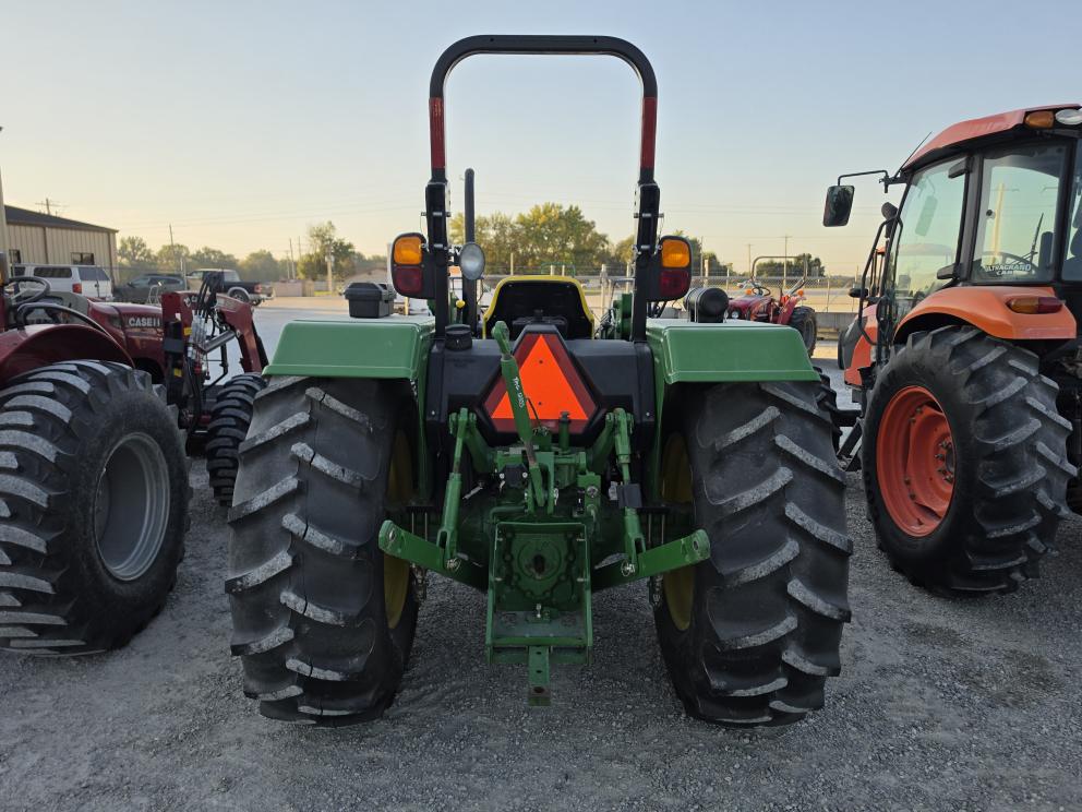 Image for 2012 John Deere 5065E