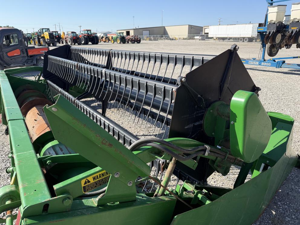 Image for 1988 John Deere 915