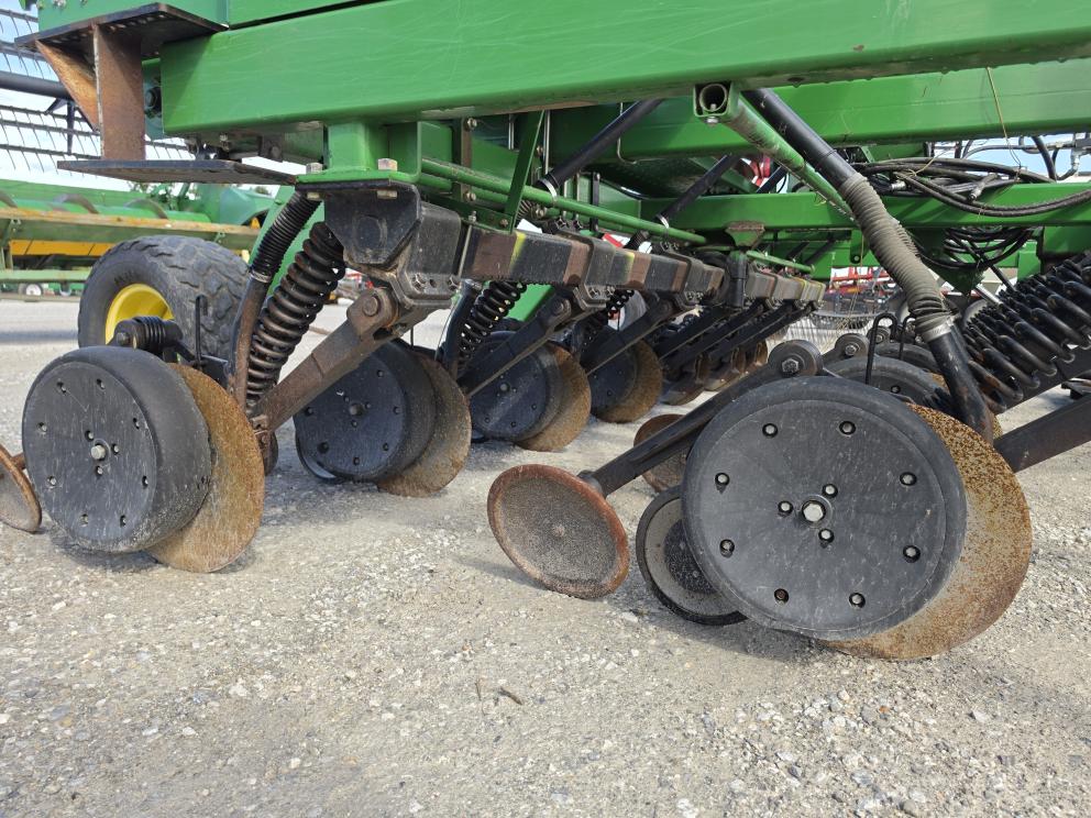Image for 1997 John Deere 1560