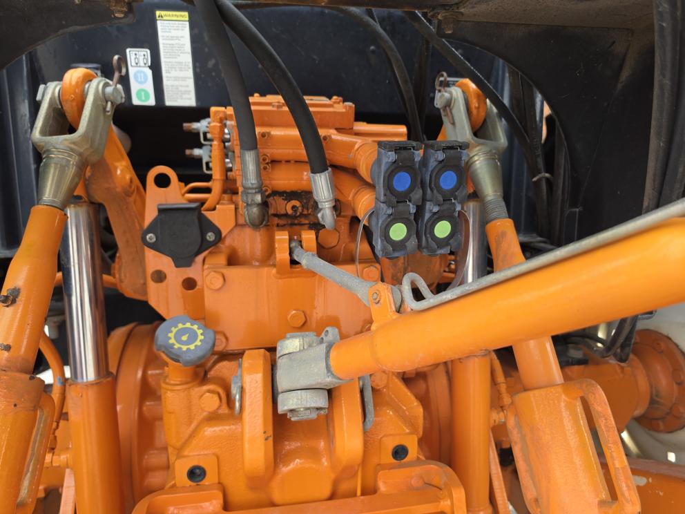 Image for 2006 New Holland TS115A