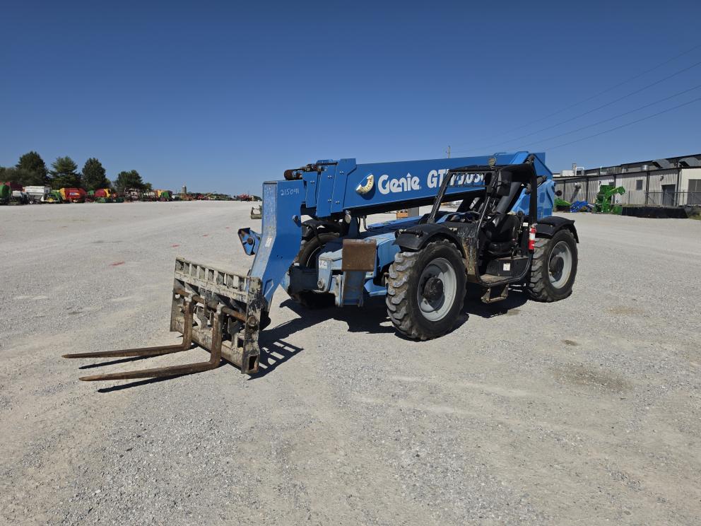 Image for 2019 Genie GTH-1056
