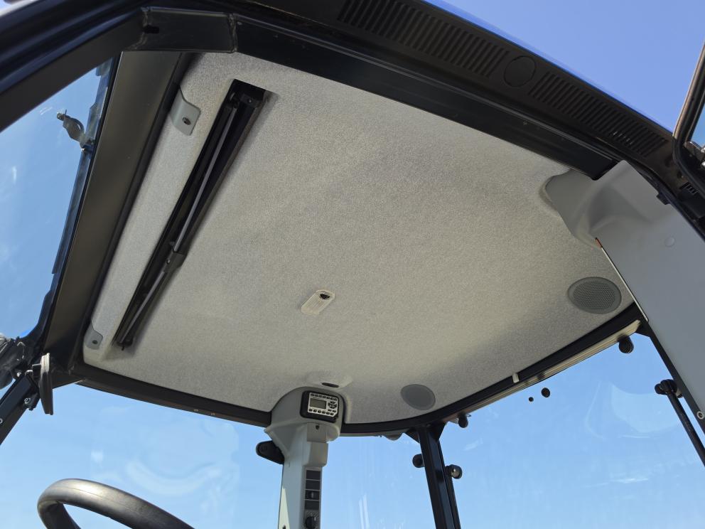 Image for 2016 New Holland TS6.110