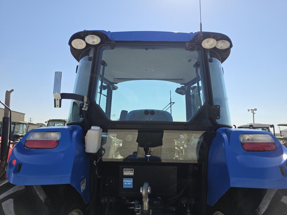 Image for 2016 New Holland TS6.110