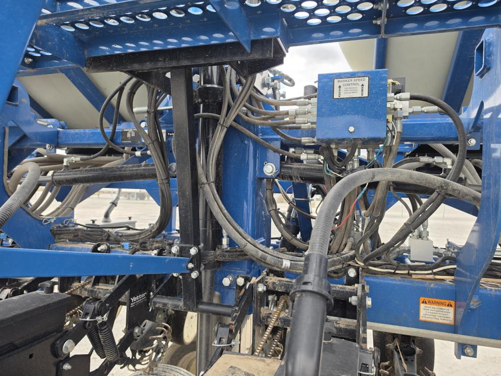 Image for 2010 Kinze 3600