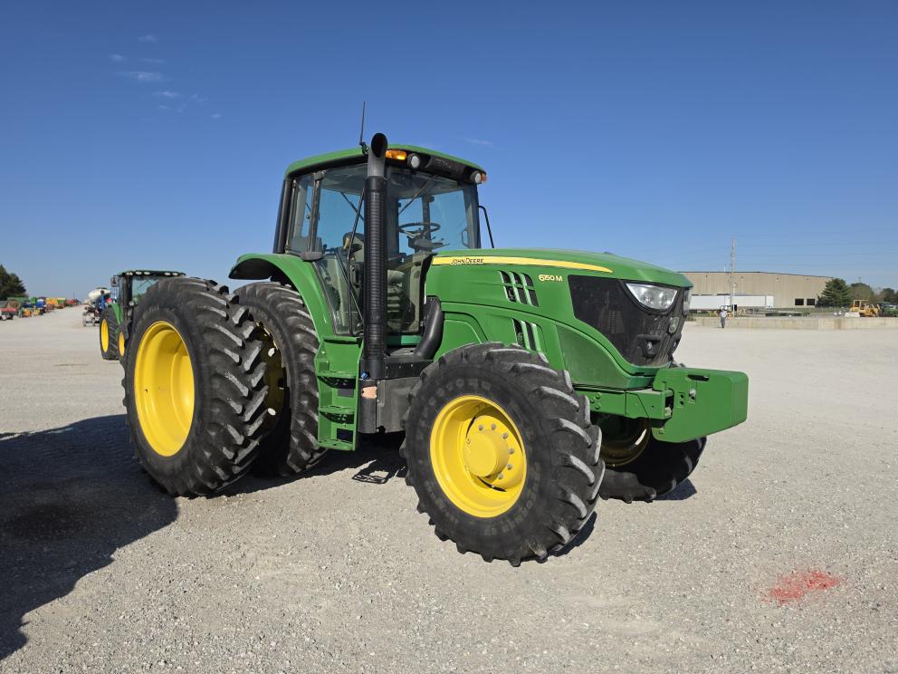 Image for 2015 John Deere 6150M