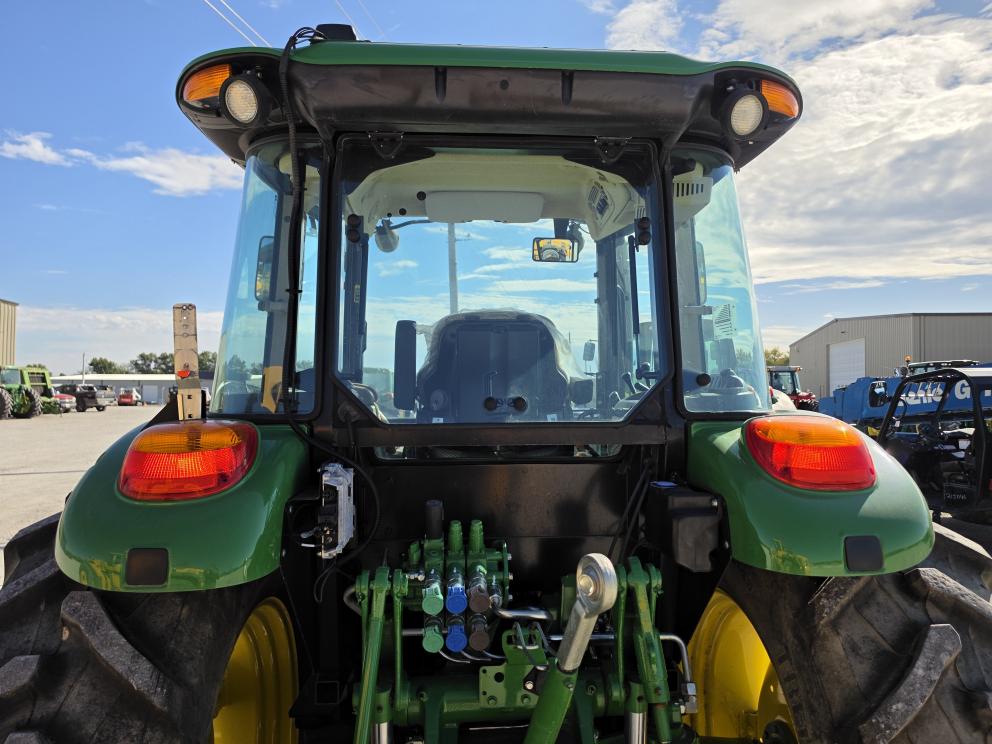 Image for 2023 John Deere 6105E