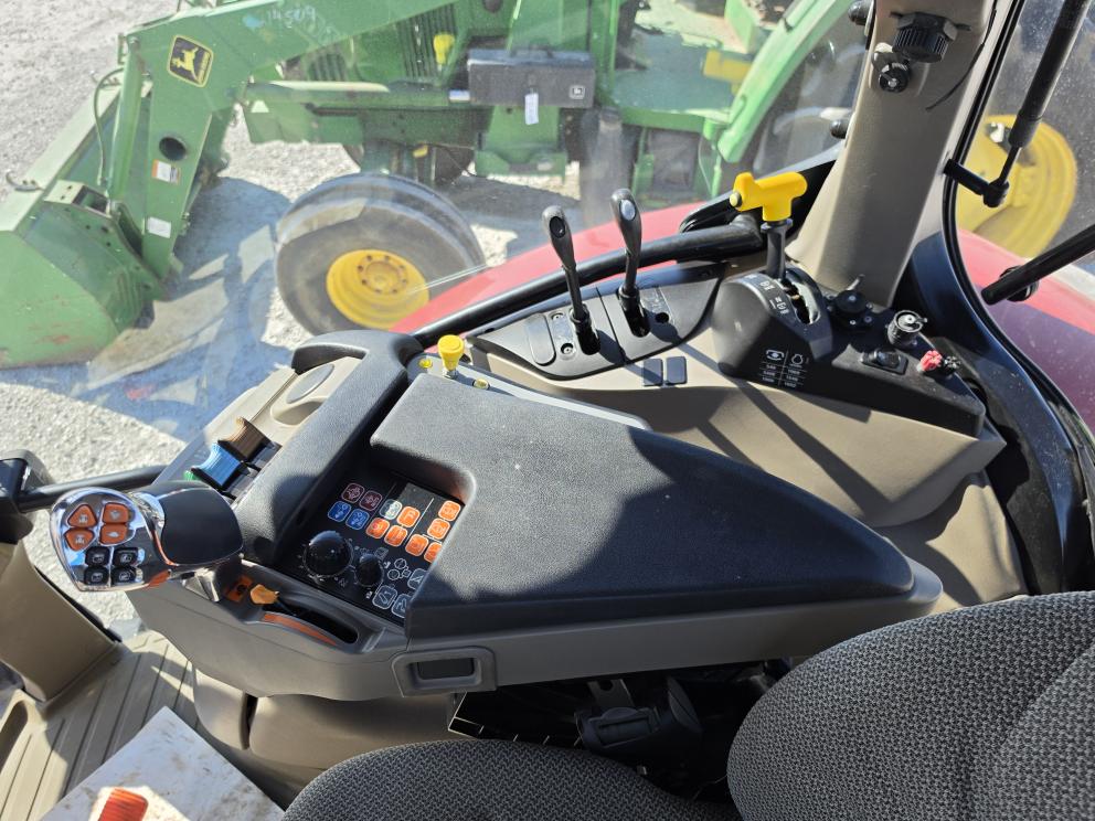 Image for 2021 Case IH Vestrum 100